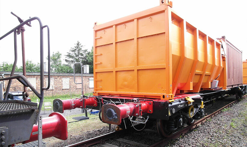 …weiter geht es mit dem zweiteiligen Containertragwagen: Statische Prüfung und Auflaufversuche